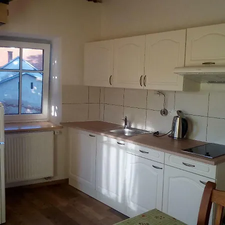 Ubytovani V Ouklidu Apartment