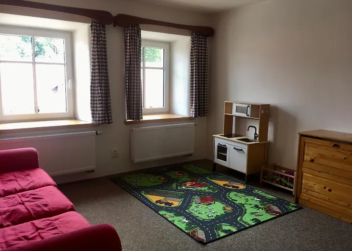 Ubytovani V Ouklidu Nedrahovice